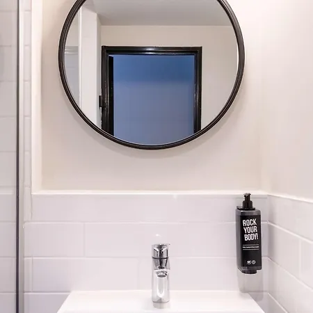 Hotel Ibis Vieux Port La Rochelle (Charente-Maritime)